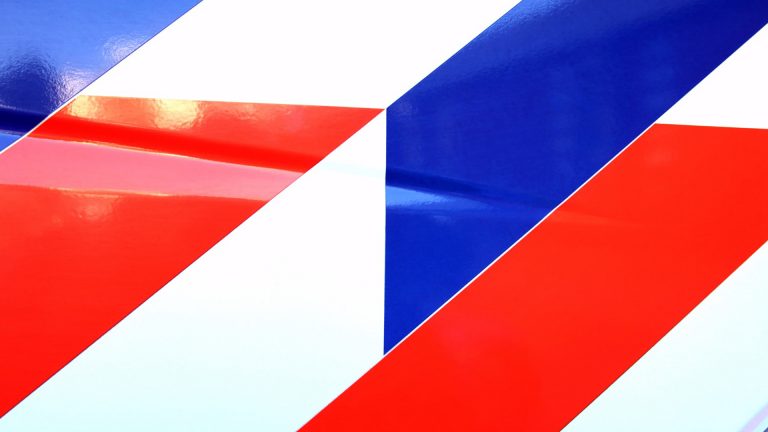 OM start strafrechtelijk onderzoek naar veldbestormers AZ-stadion: “Grens overschreden”