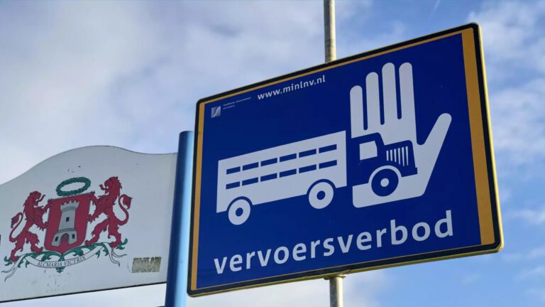 Woud aan blauwe borden verdwijnt: vervoersverbod na vogelgriepuitbraak opgeheven