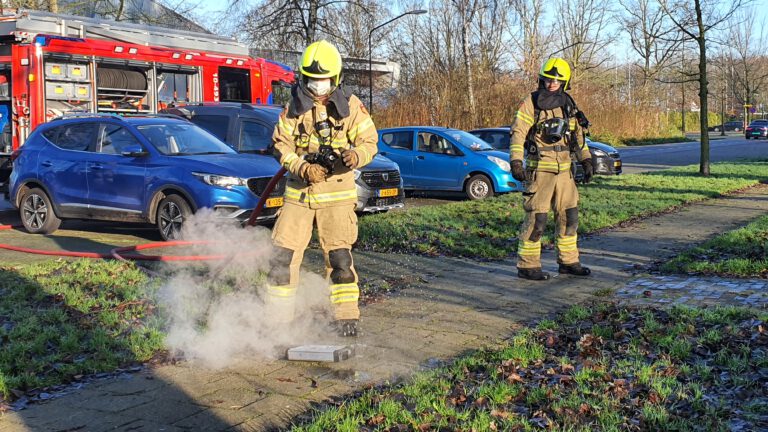 Fietsaccu raakt oververhit in fietsenstalling Petrus Canisius College Heiloo
