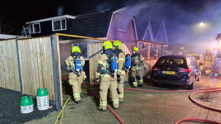 Huisdieren slachtoffer van woningbrand in Zuid-Scharwoude