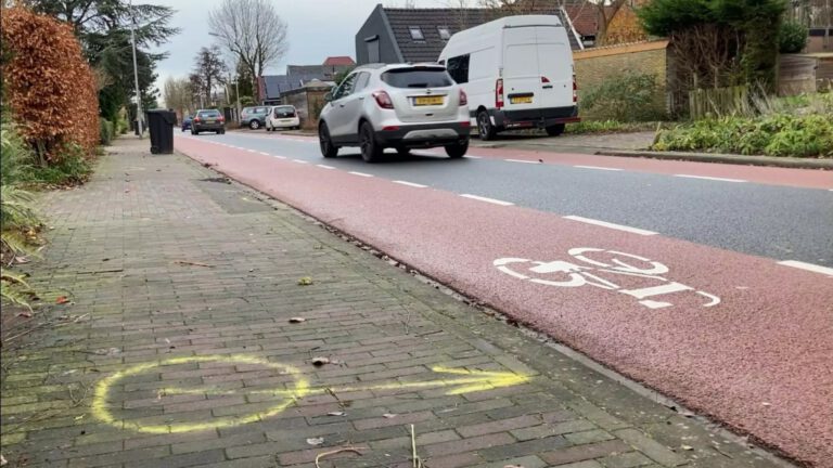 Gewonde fietser Oudkarspel overlijdt aan verwondingen