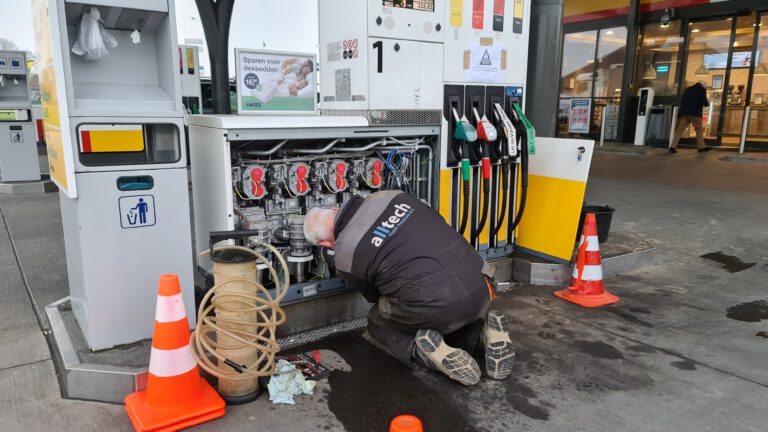 Tankstation De Rijp verkocht afgelopen weekend verwaterde Euro 95