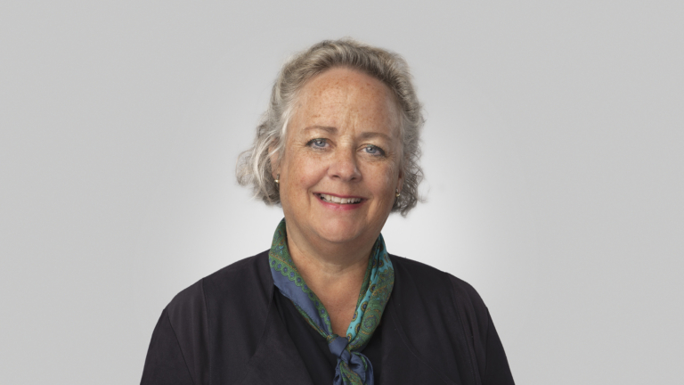 Annet Doesburg nieuwe gemeentesecretaris en algemeen directeur van Dijk en Waard