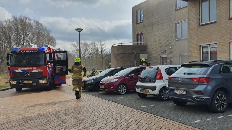 Woningbrand aan Amelandstraat, woning voorlopig onbewoonbaar