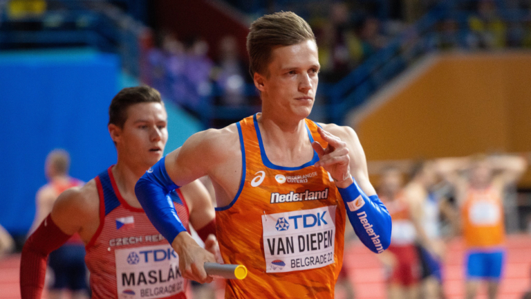 Brons tijdens WK Indoor voor 4x400m team met Tony van Diepen