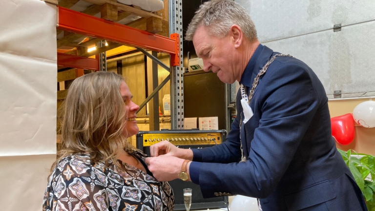 Gouden Reiger voor oprichtster Stichting Babyspullen