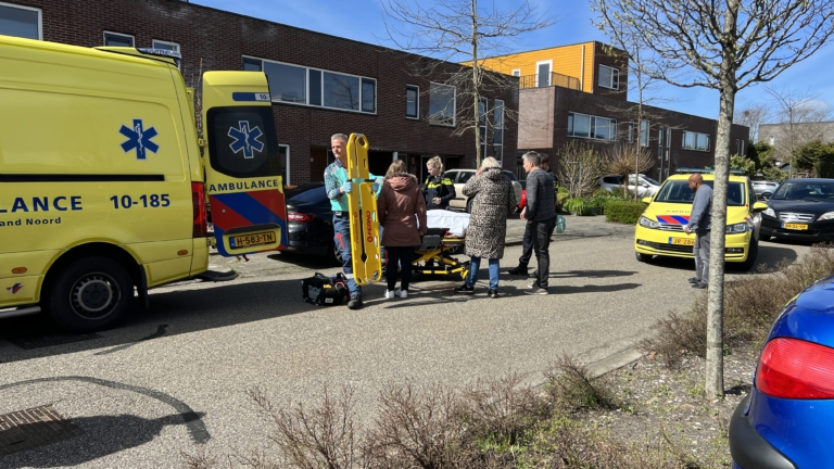 Fietstocht van moeder en dochters eindigt in ziekenhuis