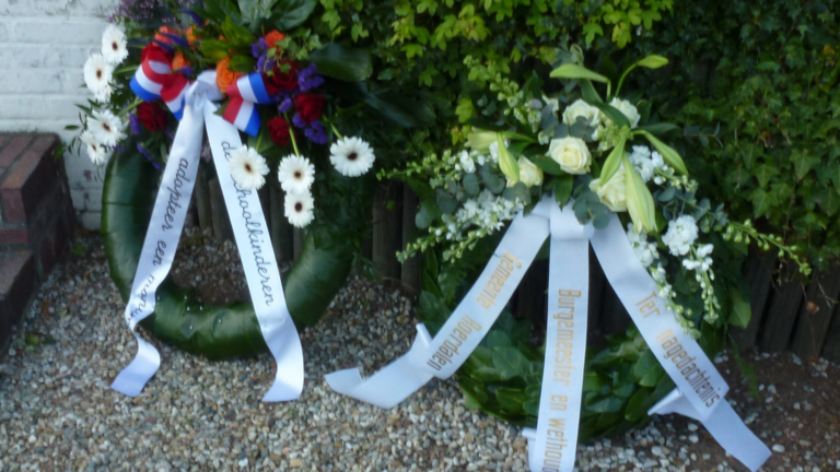 Dodenherdenking in alle dorpskernen van de gemeente Bergen