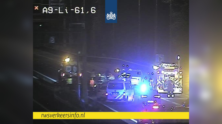 A9 tussen Uitgeest en Akersloot dicht na zwaar ongeval