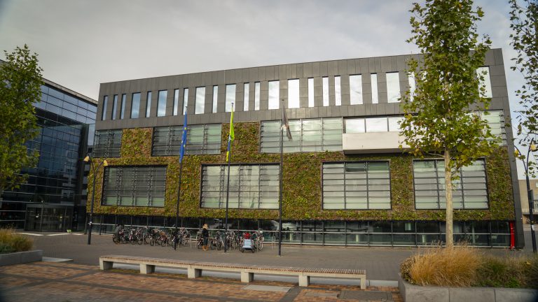 Sociaal Plein tijdelijk weer open in gemeentehuis Dijk en Waard
