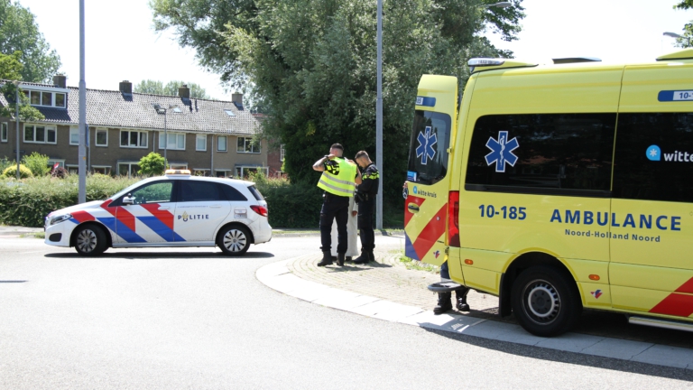 Gewonde bij aanrijding op rotonde Alkmaarse Bergerweg