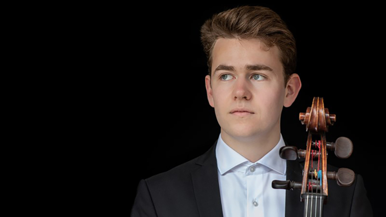 Cellist Tom Feltgen en pianist Noriko Yabe bij Coolplein Openluchttheater 🗓