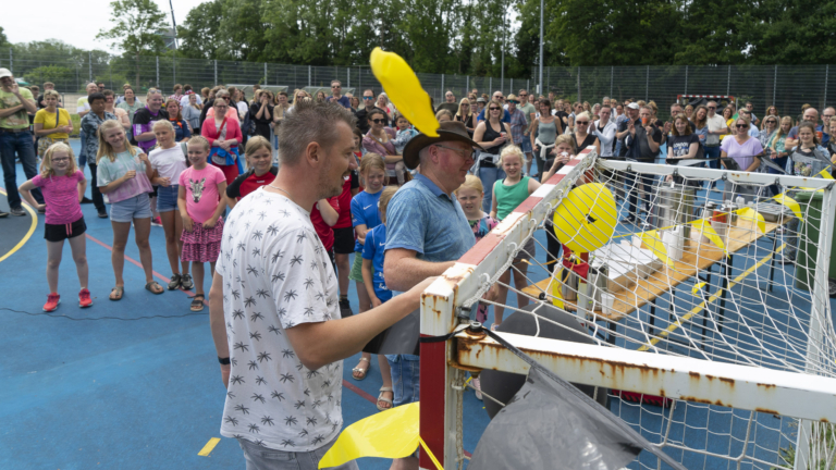 Gezellig fusiefeest voor leden van handbalverenigingen SV Koedijk en A&O