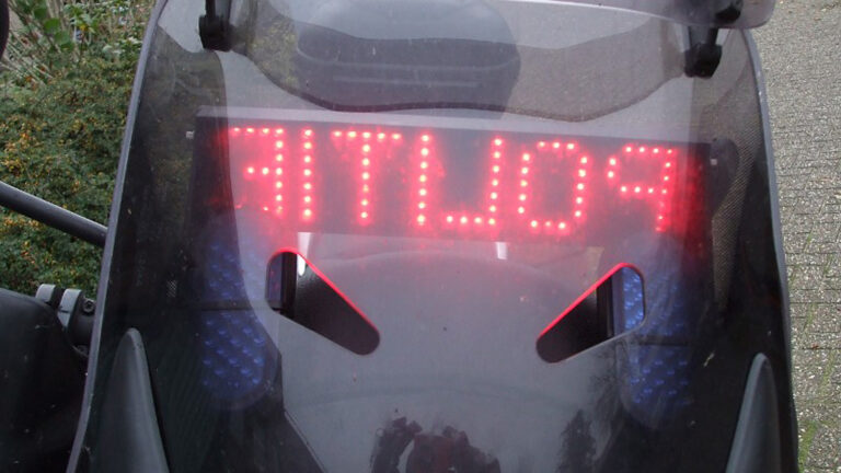 Hardleerse hardrijder op N242 aangemeld voor inname rijbewijs en ‘huftercursus’