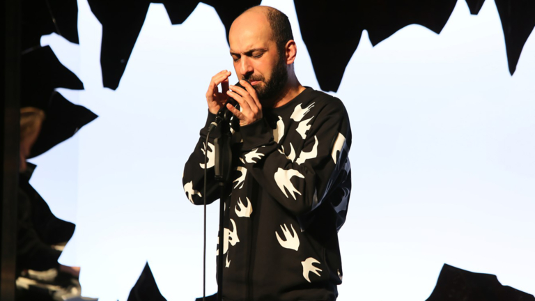 Sadettin Kirmiziyüz met geprezen voorstelling in Cool 🗓