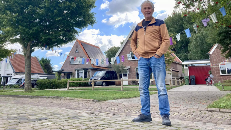 Oudorpers vieren 750e verjaardag van roemruchte kasseienstrook