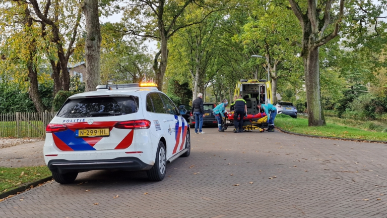 Fietsster gewond bij aanrijding op Prins Hendriklaan in Bergen