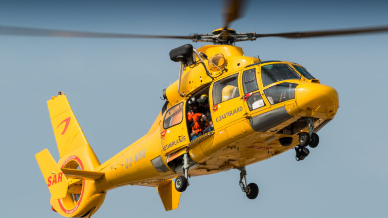 Al 155 keer loos alarm voor lege migrantenboten op de Noordzee: “Wachten tot het misgaat”