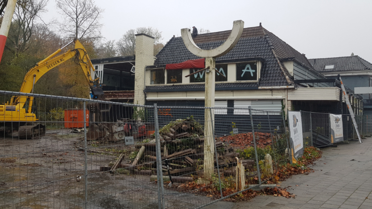 Sloop van oude Koekenbier-pand eindelijk gestart