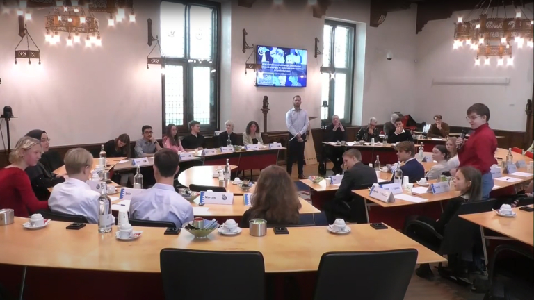 Jan Arentsz wint zevende editie Alkmaarse jongerendebat