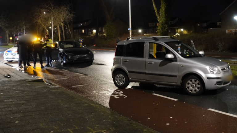 Forse schade bij botsing op Alkmaarse Vondelstraat