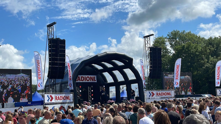 Veroordelingen vanwege aanranden tienermeisjes tijdens RadioNL Zomertoer