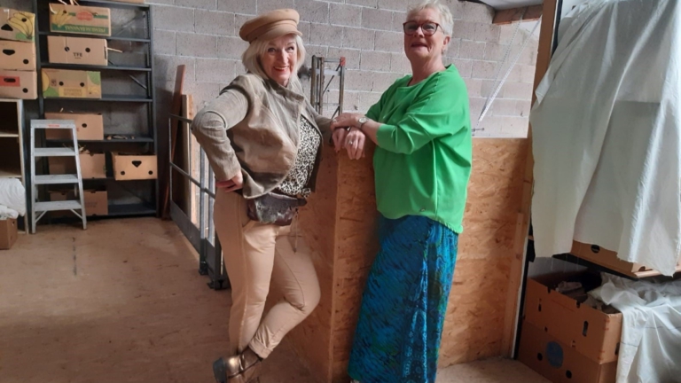 Modeshow bij Dorcas in Broek op Langedijk voor slachtoffers aardbevingen 🗓