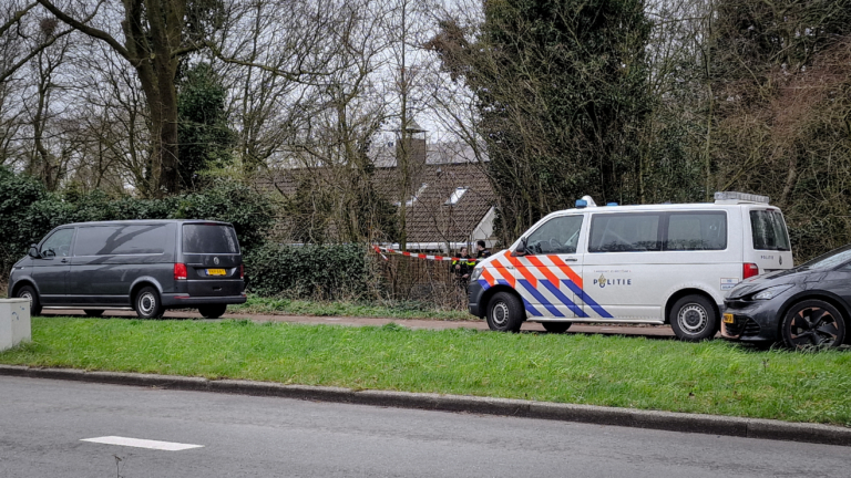 Levenloos lichaam gevonden langs fietspad Aert de Gelderlaan