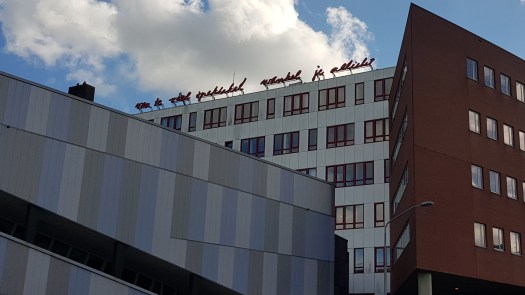 Nog geen besluit over Lucebertletters op Stadskantoor, “in gesprek met stakeholders”