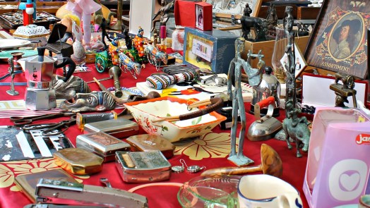 Mega Vlooienmarkt op 21 mei op terrein van IJsbaan De Meent 🗓