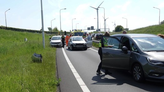Twee gewonden bij kettingbotsing op N242 in richting van Heerhugowaard