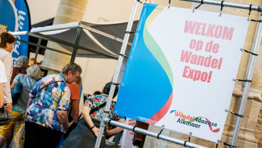 Jaarlijkse Wandel4daagse door polder, duin en bos begint met ‘Wandel Expo’ in Grote Kerk Alkmaar 🗓