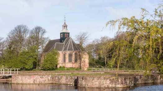 Egmonders herdenken verwoesting Slot op den Hoef tijdens Herdenkingsavond 🗓