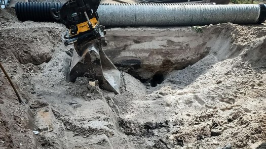 Gasleiding geraakt bij graafwerkzaamheden in Huiswaard 1