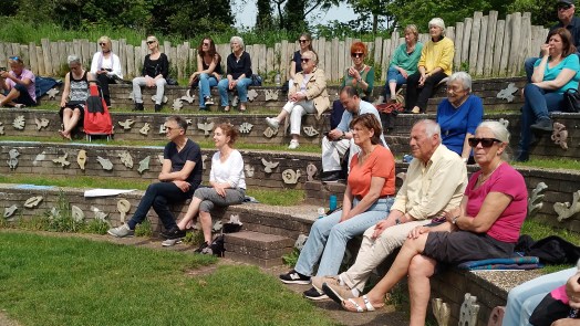 Open Podium met Italiaans kindertoetje in Alkmaarse Park De Oude Kwekerij 🗓