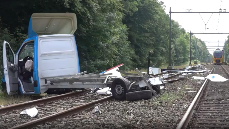 Sluiting onbewaakte spoorwegovergangen duurt langer dan verwacht, zo ook in Heiloo