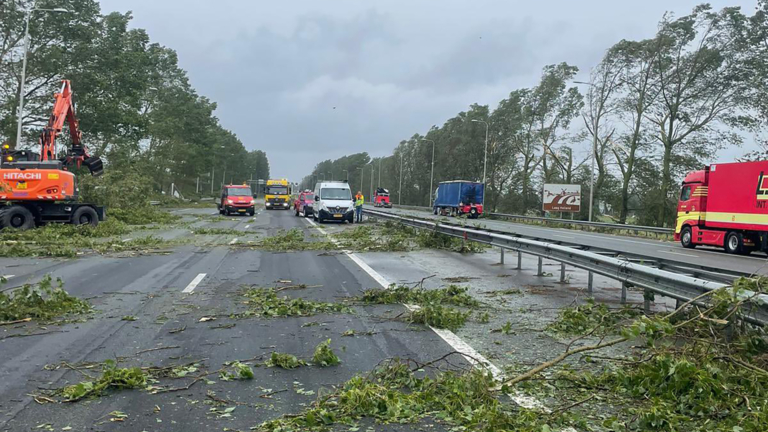 Hulp- en buitendiensten tijdens code rood juist naar buiten: “Link was het allemaal wel”