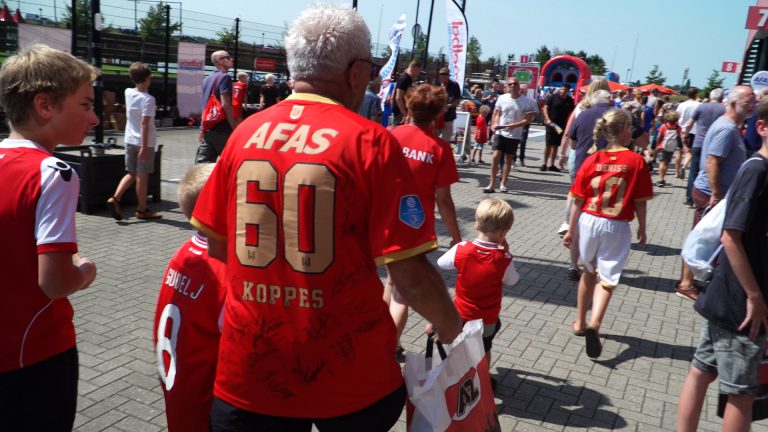 AZ Fandag op 5 augustus binnen vanwege slechte weersvoorspelling