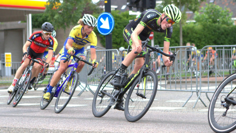 52e Tour de Waard: spektakel met eliterijders en een G-race, Dikke Banden Race en Skeelerbokaal 🗓