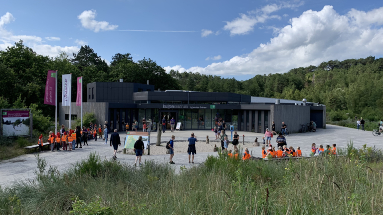 Staatsbosbeheer zoekt natuurgidsen: “Het zijn gewoon allemaal feestjes hier” 🗓