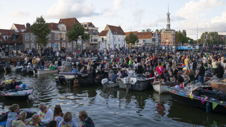 Weergoden werken mee aan succesvolle Lichtjesavond in Alkmaar