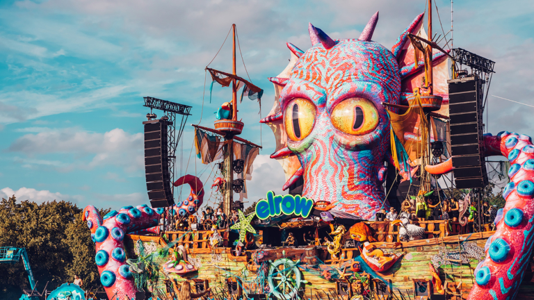 Festival Elrow Town keert terug naar Geestmerambacht 🗓