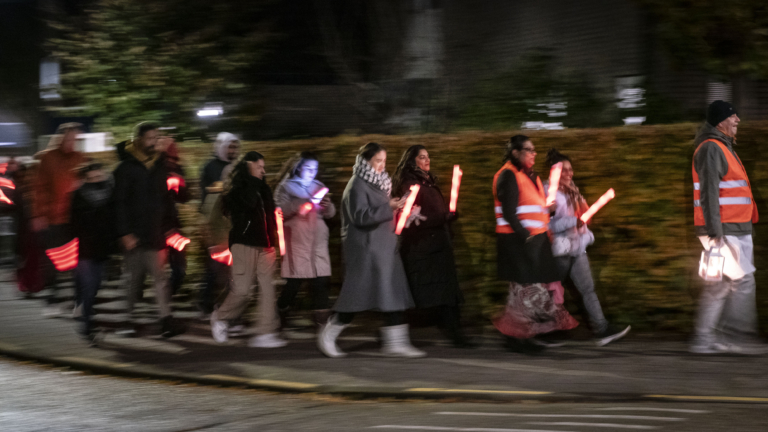 “Vandaag komen we op bezoek”: Divali ook groots gevierd in Alkmaar