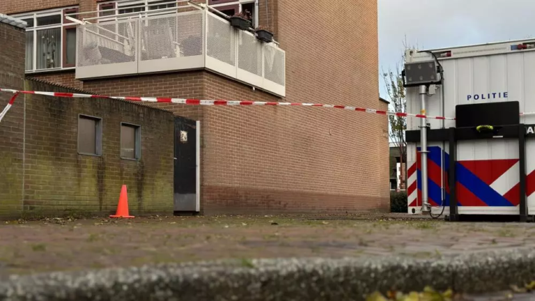 Verbijstering in Alkmaarse buurt na schoten: “Het is gewoon moord”