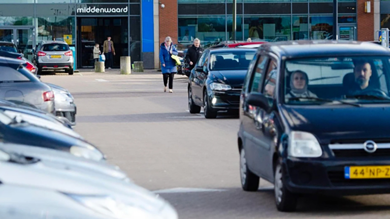 Dijk en Waardse parkeervergunning ook volgend jaar gratis