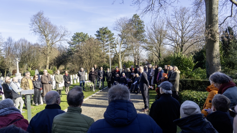 Ook Bergen staat stil bij verschrikkingen van holocaust en bij hen, die niet terugkeerden