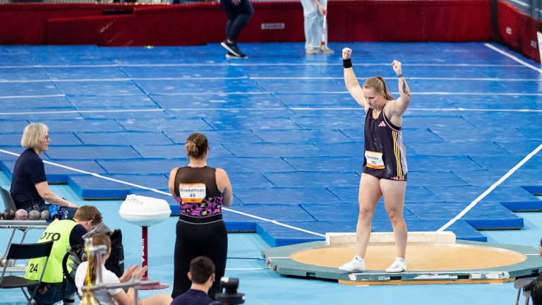 Nederlandse titel verdedigd met nationaal record: Jessica Schilder schittert op NK Indoor
