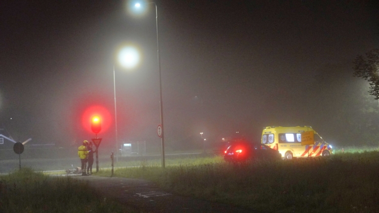 Rood licht negerende dronken fietsster na aanrijding aangehouden