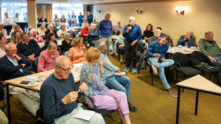 Bergen aan Zee is de wateroverlast goed zat: “Kom eens met een concreet plan”