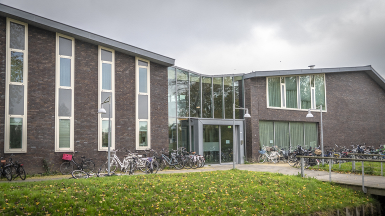 Transferium bouwt extra kamers voor Oekraïners: “Ikea-handige vrijwilligers gezocht”